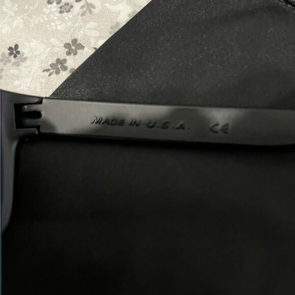 Oakley Men's Black and Blue Sunglasses - Picture 10 of 12